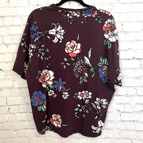 ASOS Oversized Floral T-shirt - Picture 3 of 4